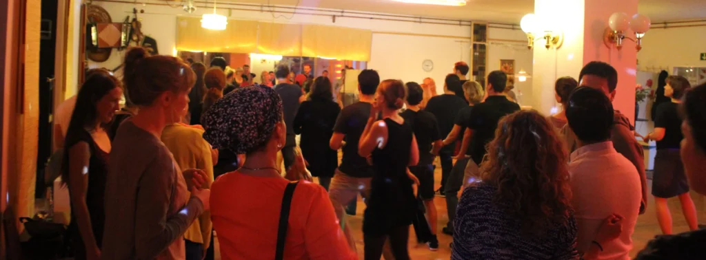 Banner Salsa - Bachata - Tango Kurse
